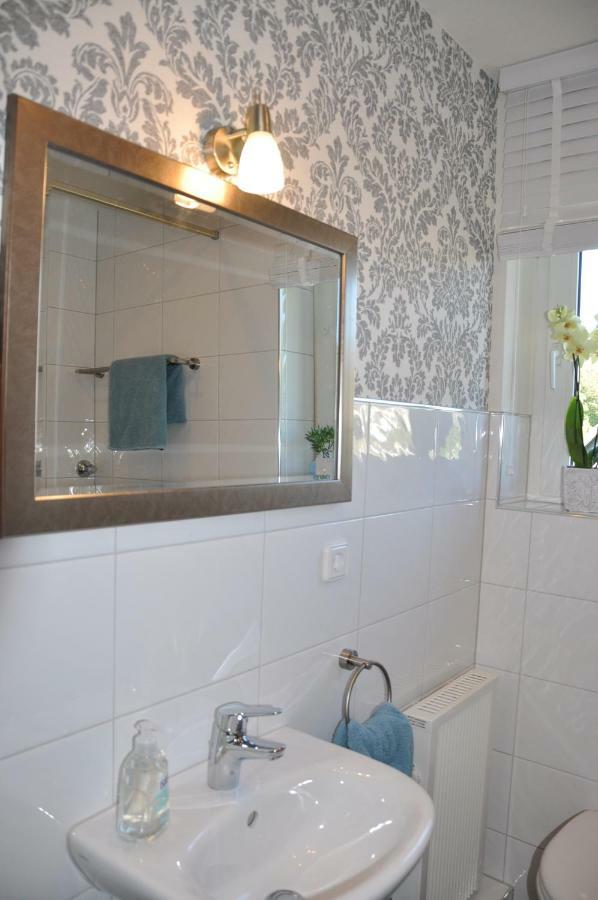 Moellenbecks Messewohnungen Ratingen Dış mekan fotoğraf
